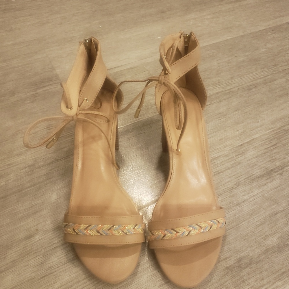 Womens size 10 wedge heals